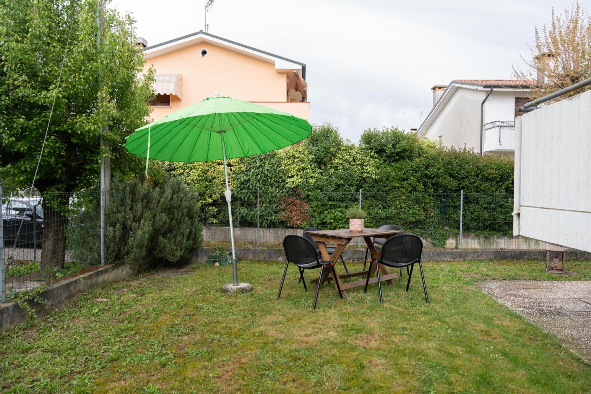 Apartment Marina's Venice Garden *